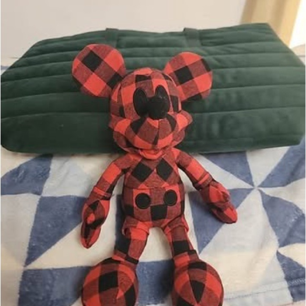 Disney Mickey Mouse X AE American Eagle Special Edition Plush Doll Red
Plaid